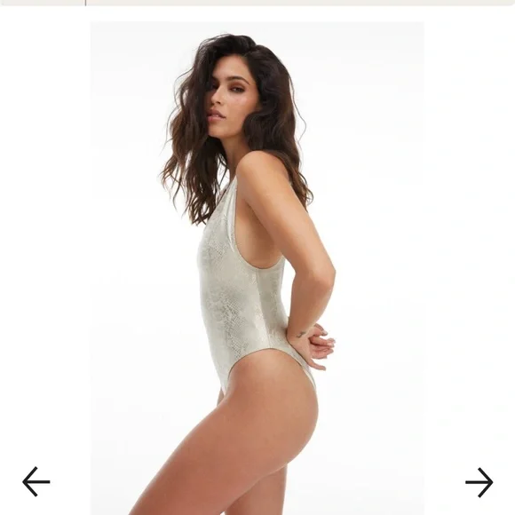 GOOD AMERICAN METALLIC LAYOUT SWIMSUIT ONE PIECE SILVER SIZE 2 - Picture 3 of 10